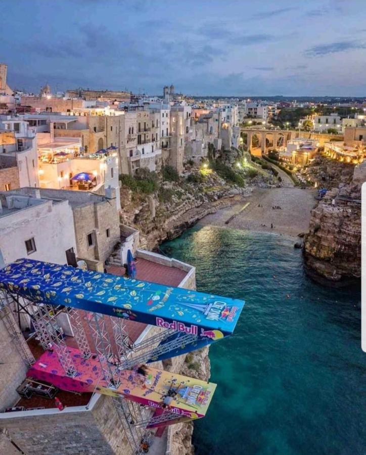 White Suite Polignano 08 โปลีญาโนอามาเร ภายนอก รูปภาพ